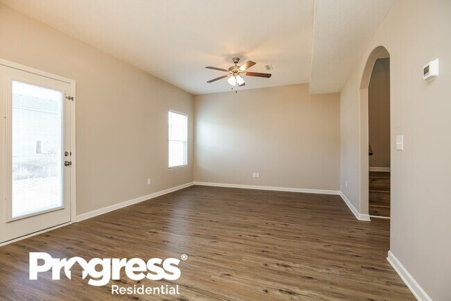 Building Photo - 4246 Golden Sun Ct