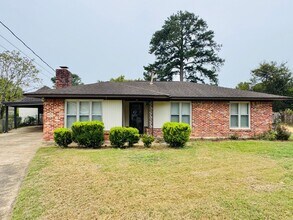 Building Photo - 6443 Yates Ct