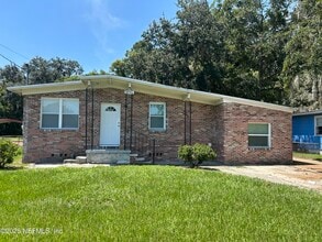 Building Photo - 6946 W Virginia Ave