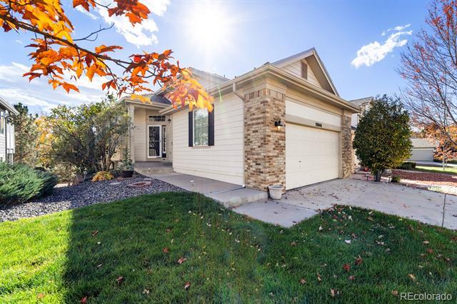 Building Photo - 20644 E Lake Dr