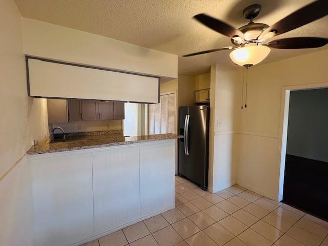 Foto del edificio - 4811 Rollingwood Ct