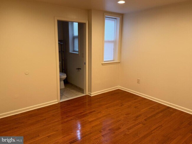 Foto del edificio - 1510 Fairmount Ave