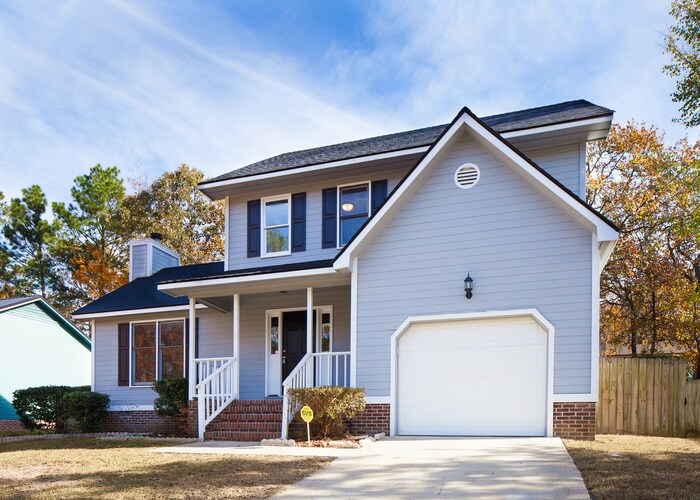 Primary Photo - 3 Bed 2 Bath Single Family Home