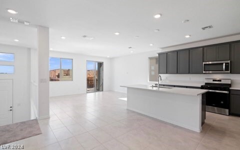 Foto del edificio - 7991 Adelaide Hls St