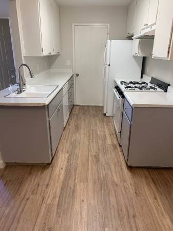Building Photo - 3074 Peach Ave