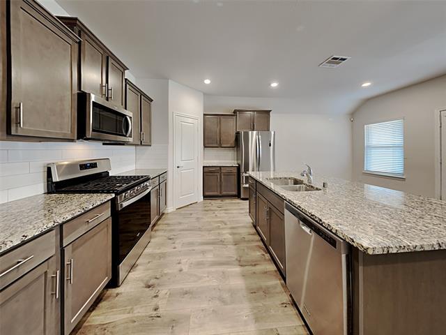 Foto del edificio - 604 Saddle Club Way