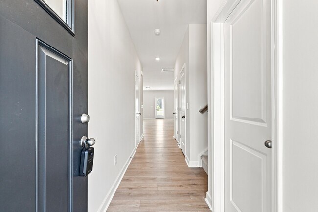Foto del edificio - 3910 Well Fleet Dr