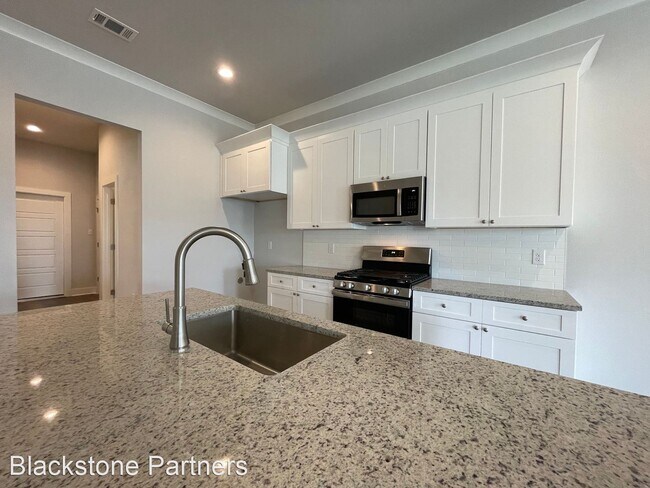 Foto del edificio - 3 br, 2.5 bath House - 9405 Dawson Bluff Blvd
