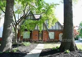 Building Photo - 1291 W Gregory Blvd