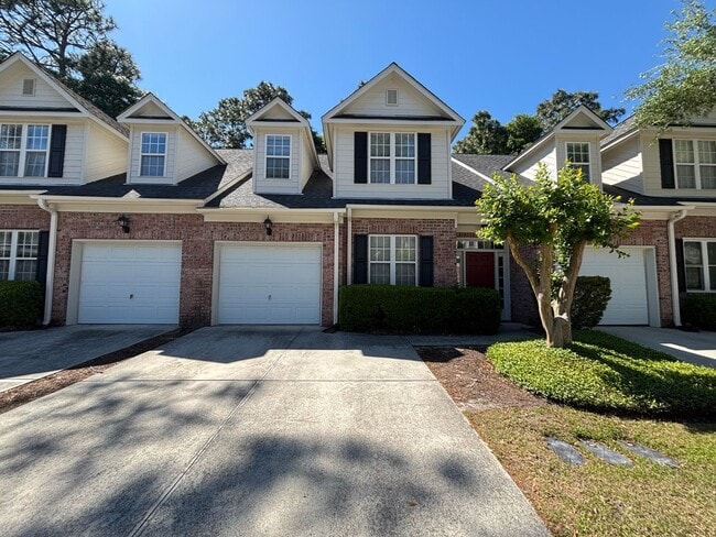 Photo - 3 Bed 2.5 Bath Town Home in Carleton Place ~ Students Welcome with Co-Signers!