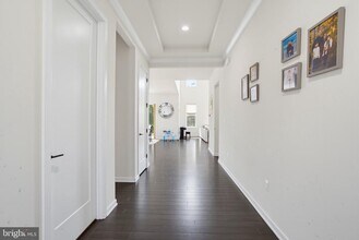 Building Photo - 24535 Mountain Magnolia Pl