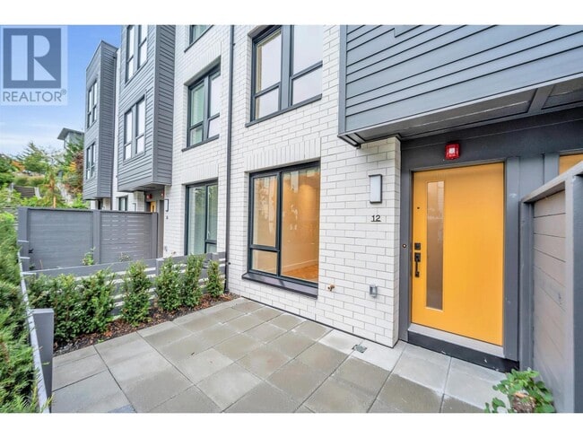 Building Photo - 9278 Slopes Mews