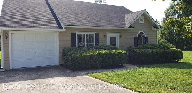 Foto del edificio - 3 br, 2 bath House - 6 Blake Court