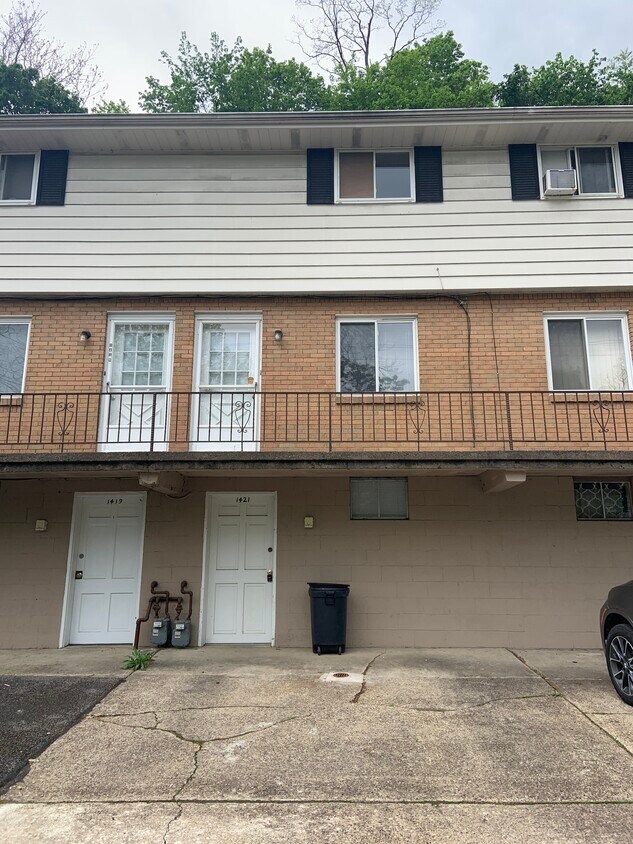 1421 Pine Hollow Rd, Mc Kees Rocks, PA 15136 Townhome Rentals in Mc