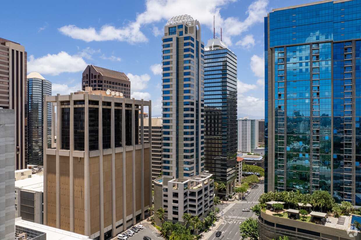 Primary Photo - Pinnacle Honolulu
