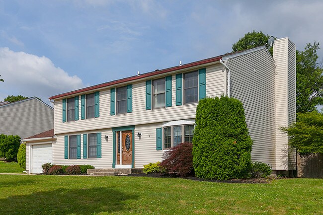Building Photo - 520 Demoss Ct