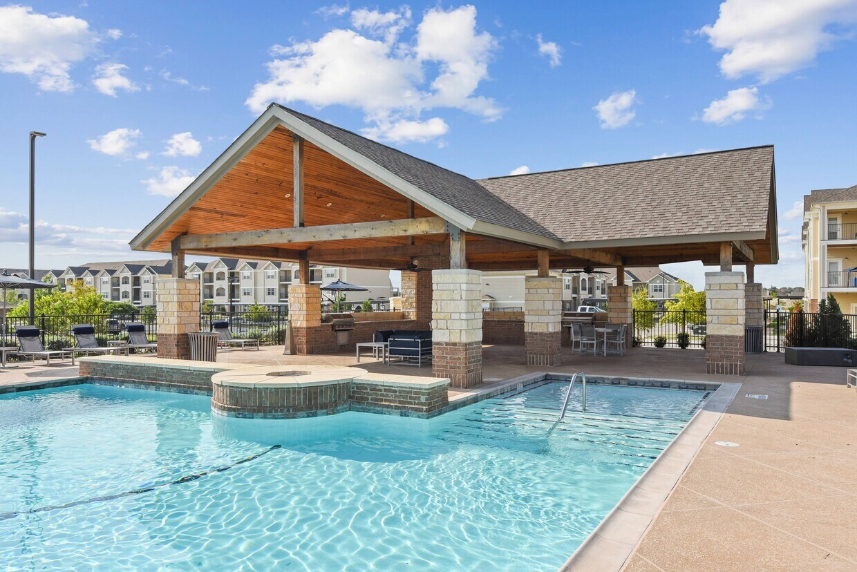 Icon Apartments Apartments in Killeen, TX