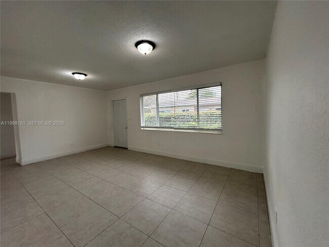 Foto del edificio - 2804 SW 35th Ave