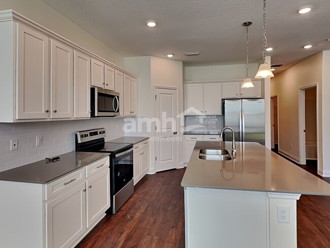 Building Photo - 2566 Sunrise Landing Loop