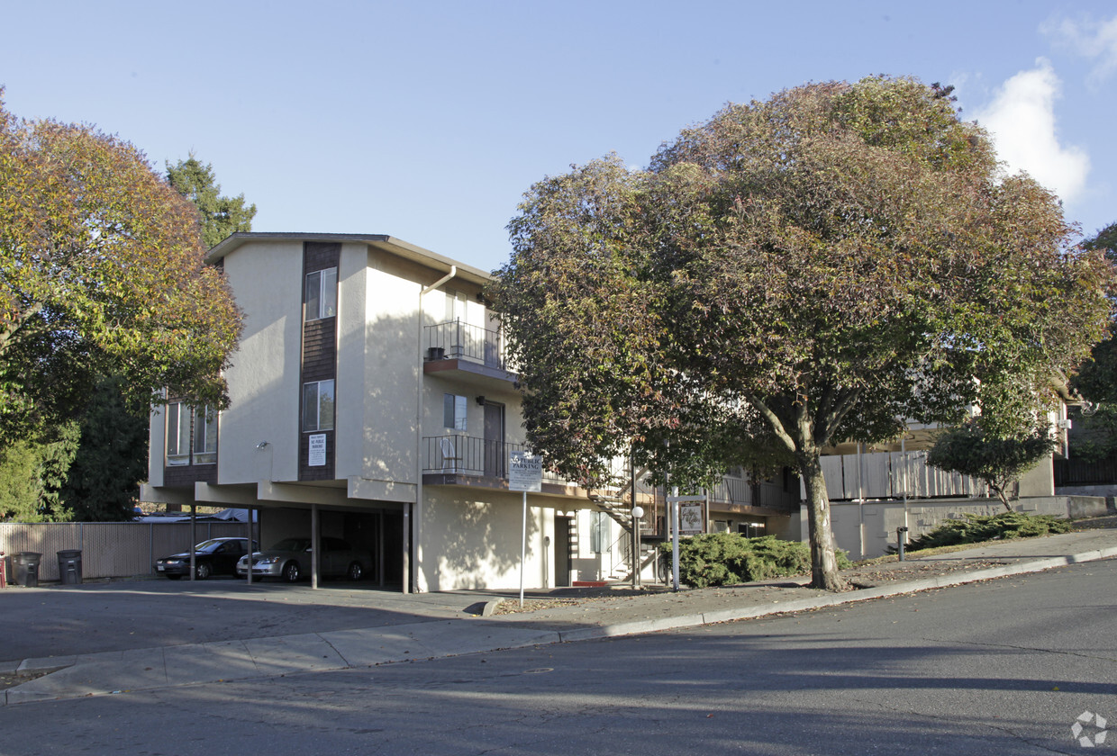 Building Photo - Ally Apartments