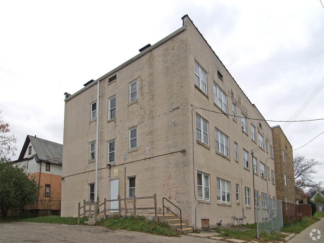 Building Photo - 3056 N Palmer St
