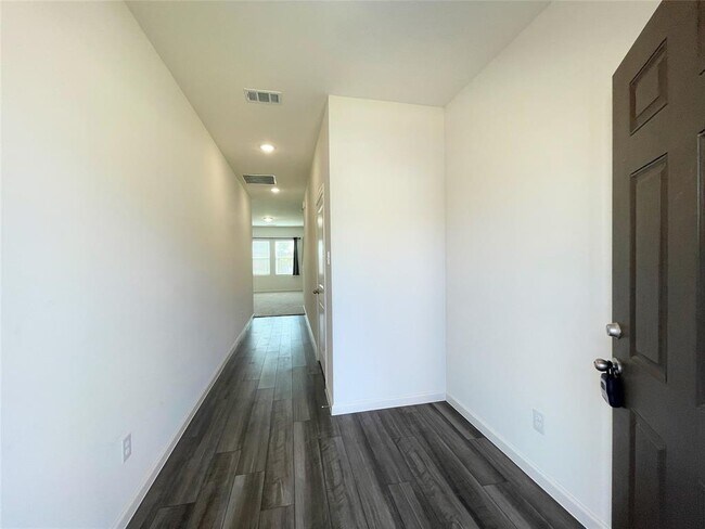 Foto del edificio - 6820 Bonanza Way