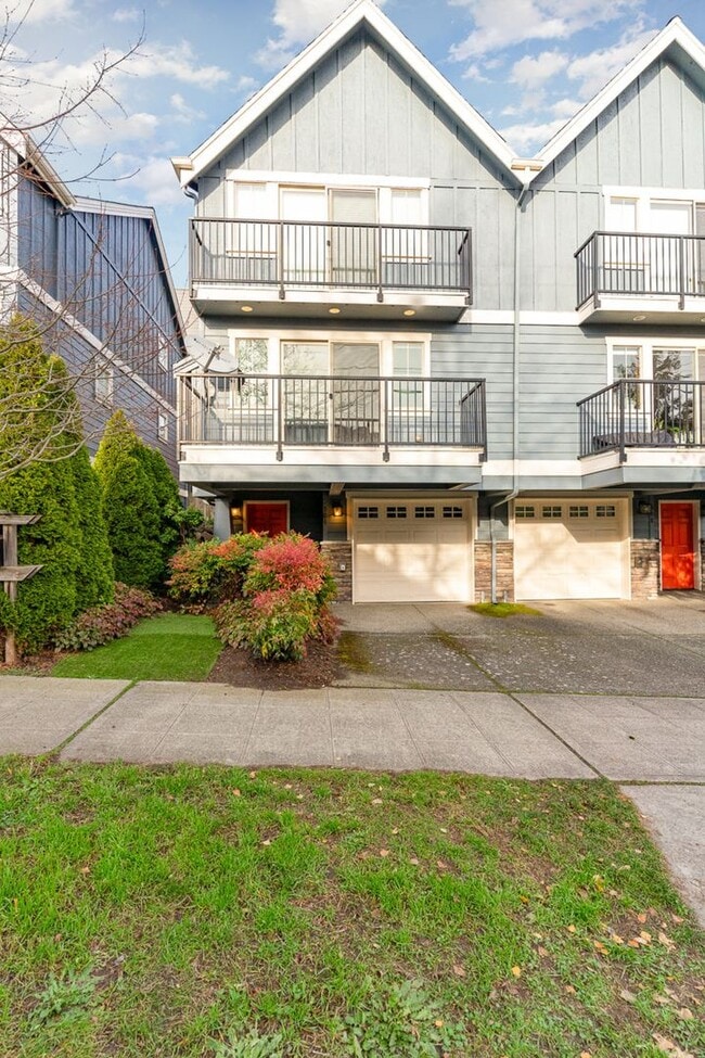 Building Photo - 3Bd/2.5Ba Seattle Townhome