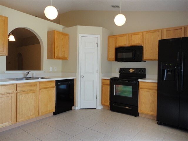 Building Photo - 30107 Rattana Ct