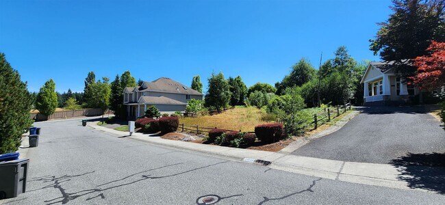 Foto del edificio - 23517 SE 49th St