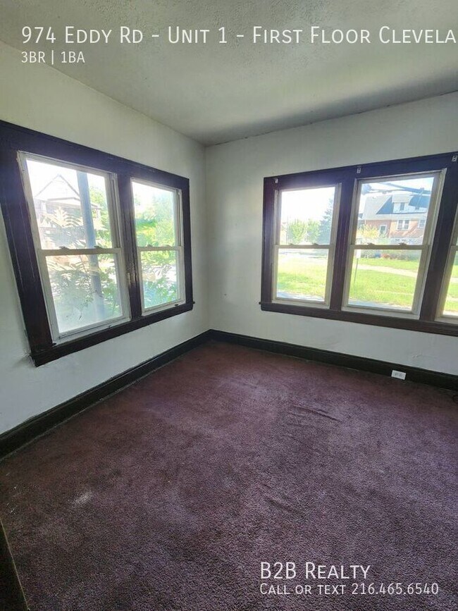 Foto del edificio - 974 Eddy Rd