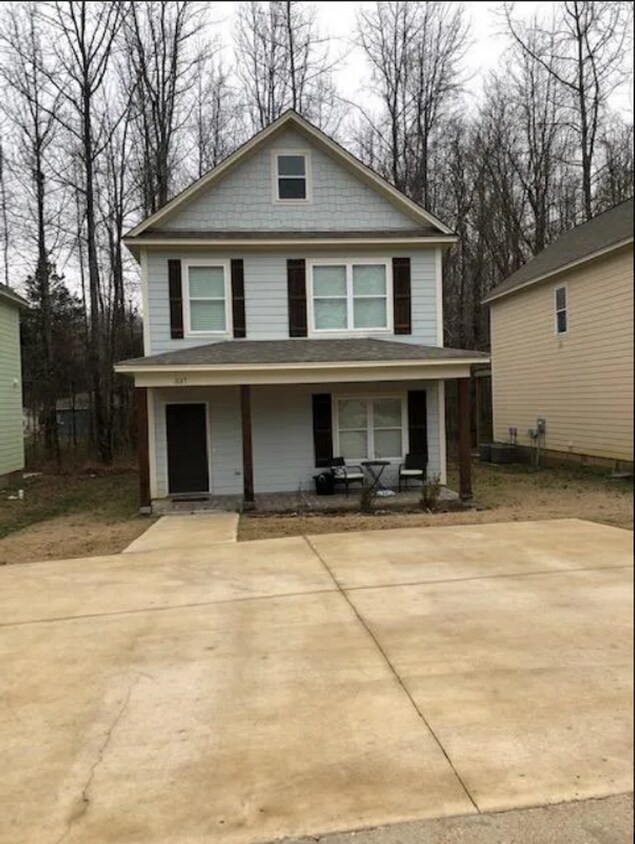 Foto principal - 3 Bed/2.5 Bath