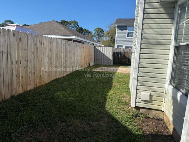 Building Photo - 1922 Heartland Dr