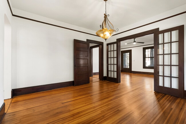 Building Photo - McCullough Heights