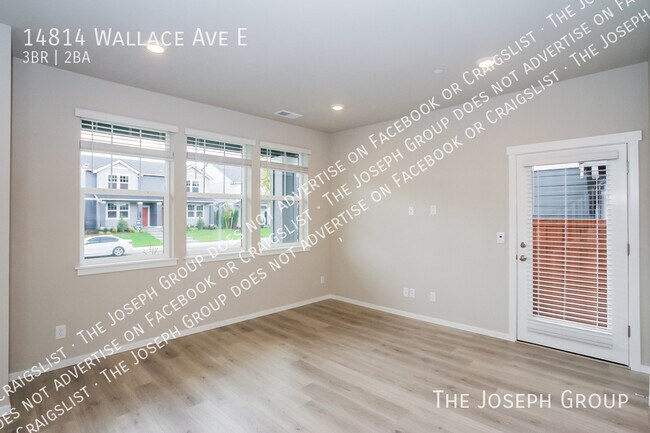 Building Photo - 14814 Wallace Ave E