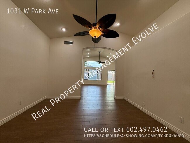 Foto del edificio - 1031 W Park Ave