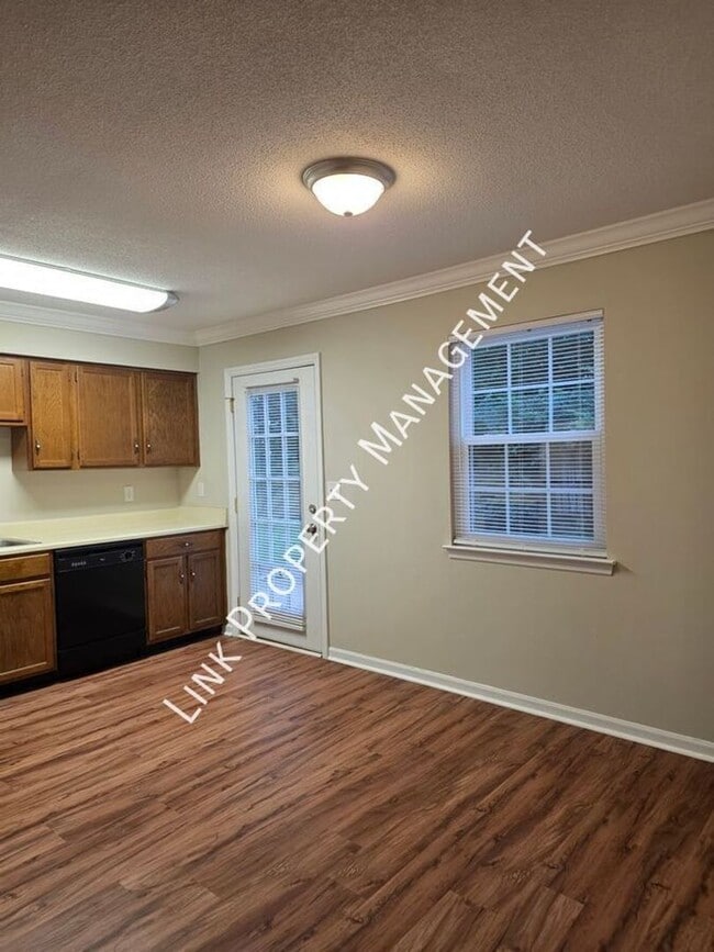 Building Photo - 5364 Haisten Ct