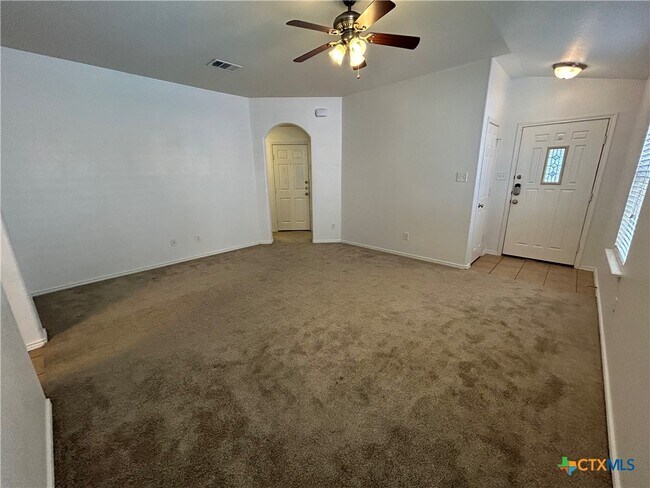 Foto del edificio - 5002 Allegany Dr