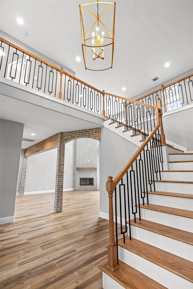 Building Photo - 8543 Crown Lake Ct