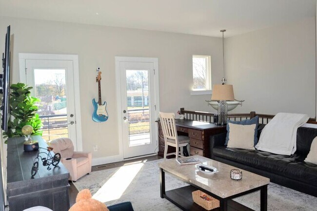 Building Photo - 3730 Sky Haven Dr