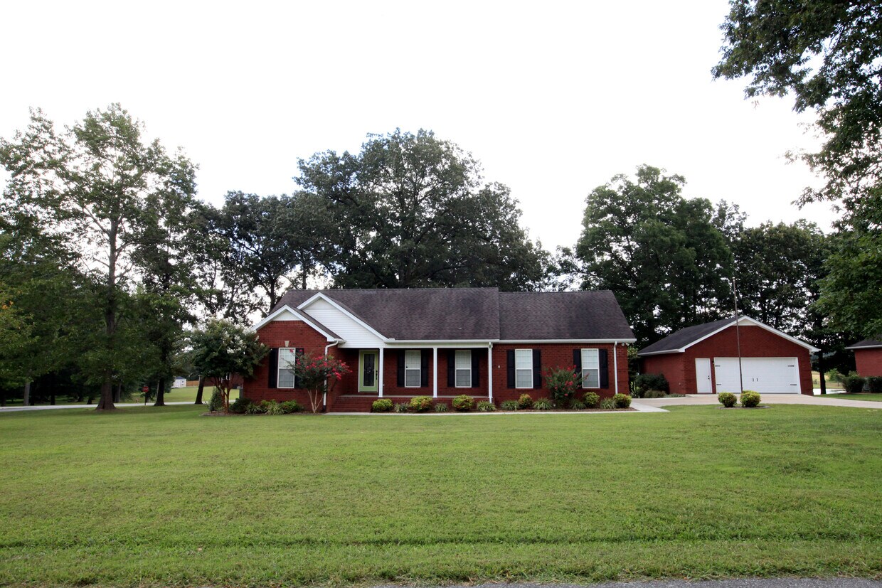 Photo - 19 Antietam Dr-