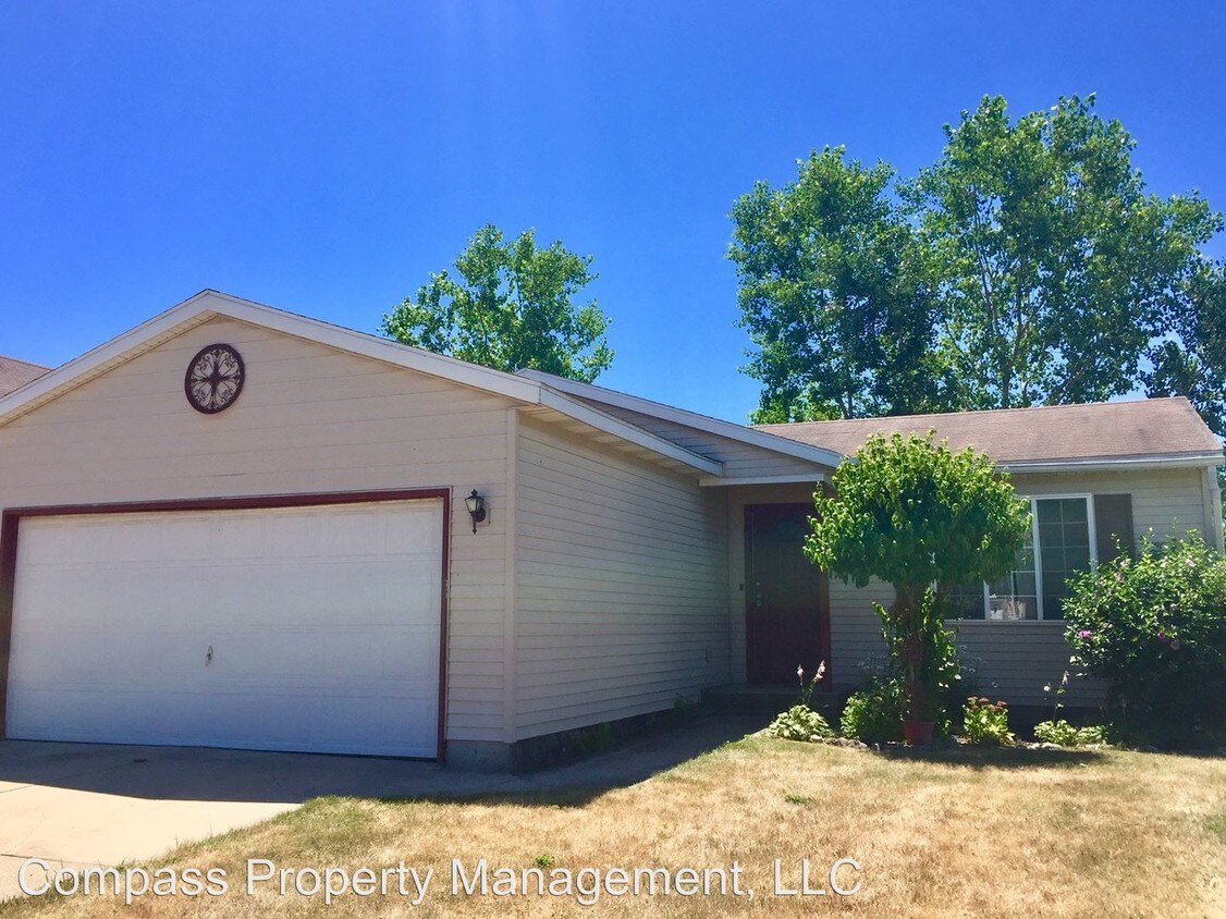 Foto principal - 3 br, 2 bath House - 3048 Burritt Northwest