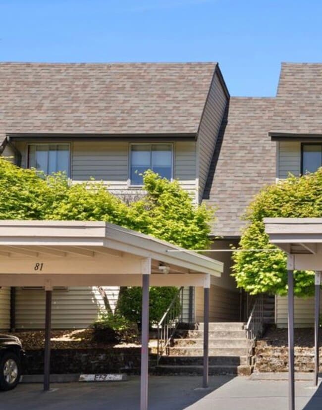 Building Photo - 200 SW Florence Ave