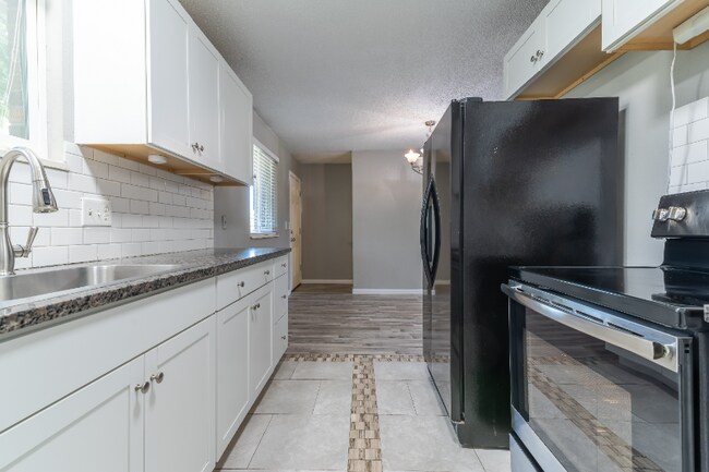 Foto del edificio - 1252 Quaker St