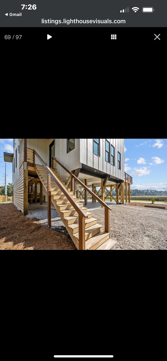 Foto del edificio - 9202 River Rd