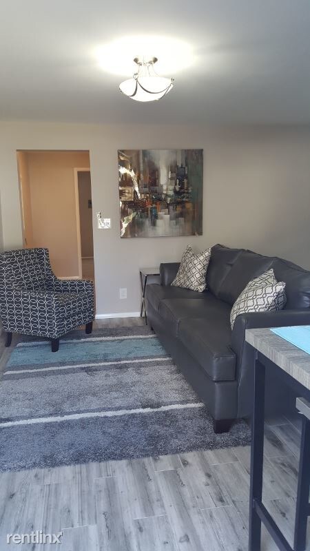 Primary Photo - 1 br, 1 bath House - 249.5 North 5th St.