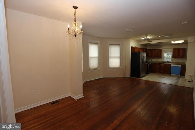 Building Photo - 6704 Beech Ave