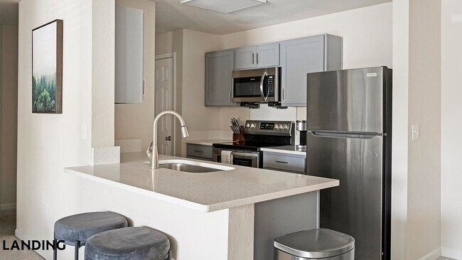 Foto del edificio - 210 Hillwood Blvd