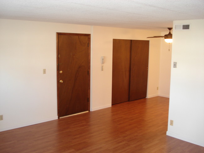 Building Photo - 1450 Morgan St