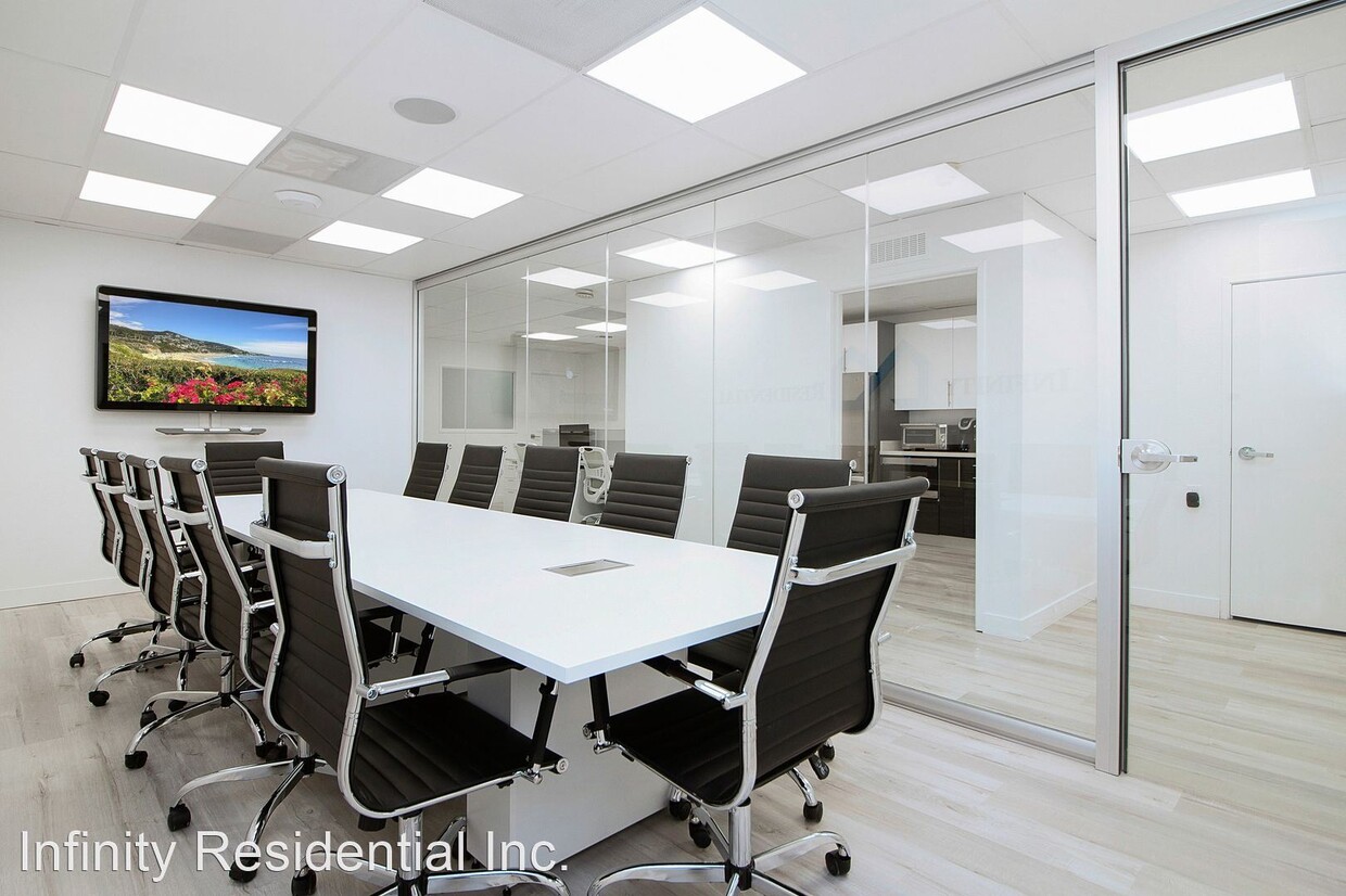 Primary Photo - Studio, 1 bath House - Tustin Office Space