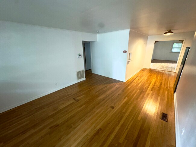 Foto del edificio - 4330 S St Louis Ave